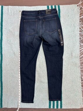 NWT! Banana Republic Factory Curvy Skinny Jeans 29R